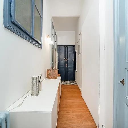 Appartamento Designed Spacious Flat With 2 Bedroms And Balcony *